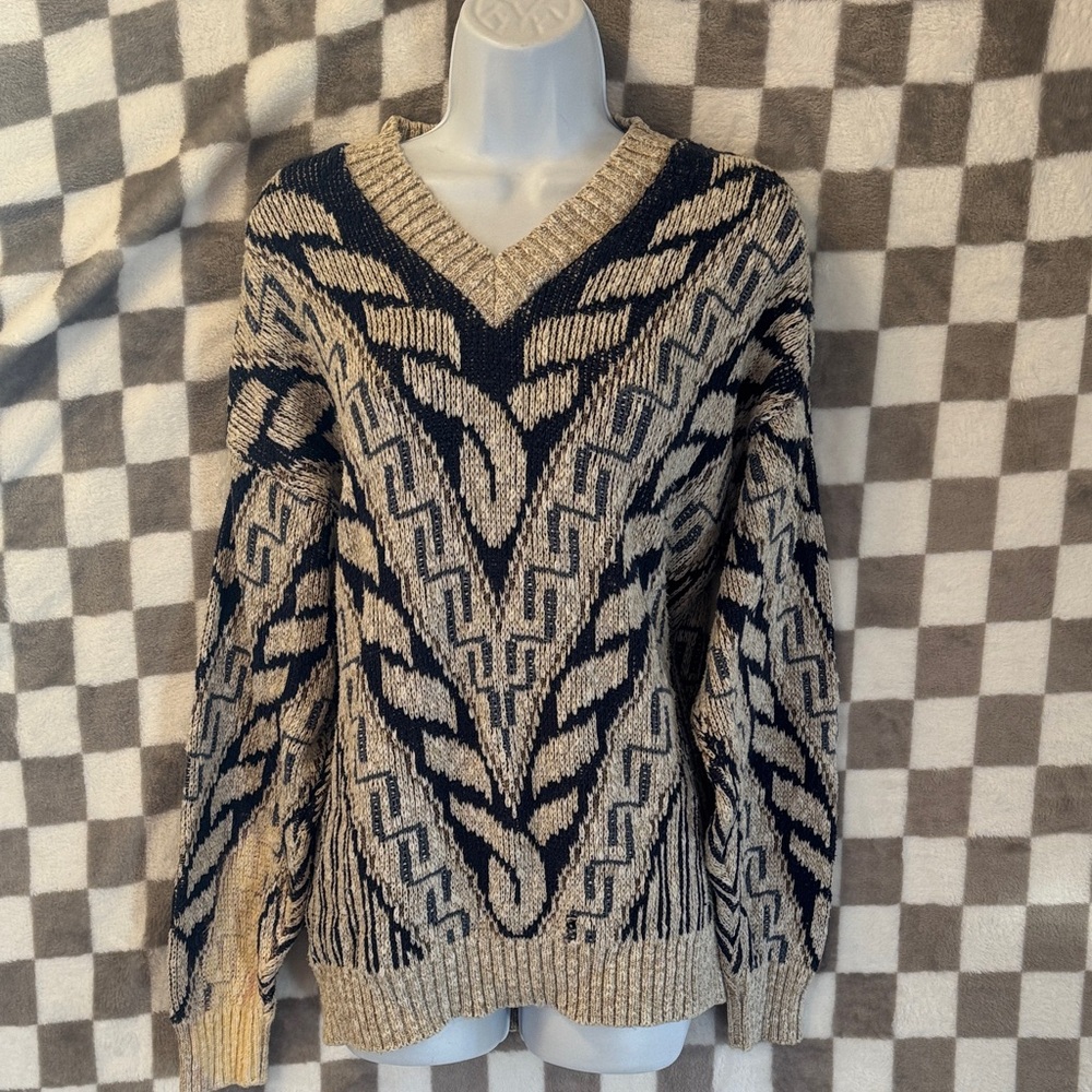 Crossings Men’s Y2K V Neck Chunky Knit Abstract Sweater Size M/Medium - Picture 2 of 11